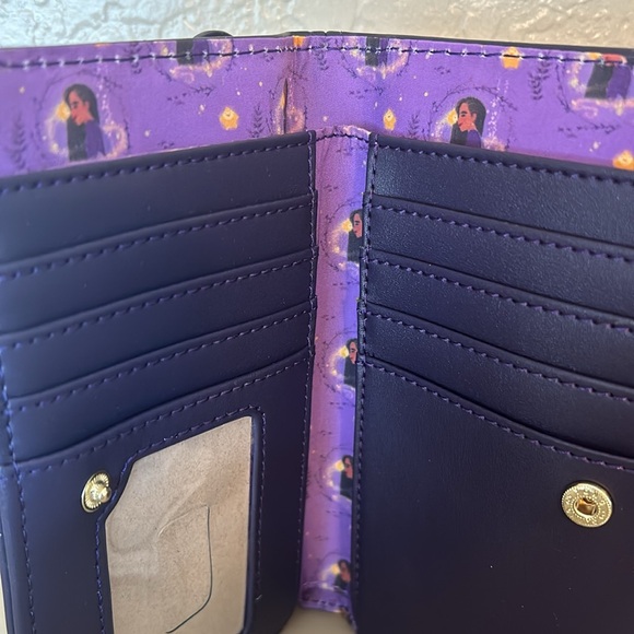 Disney Parks Loungefly WISH Star Wallet. Glow in the Dark. NWT. - Picture 4 of 6